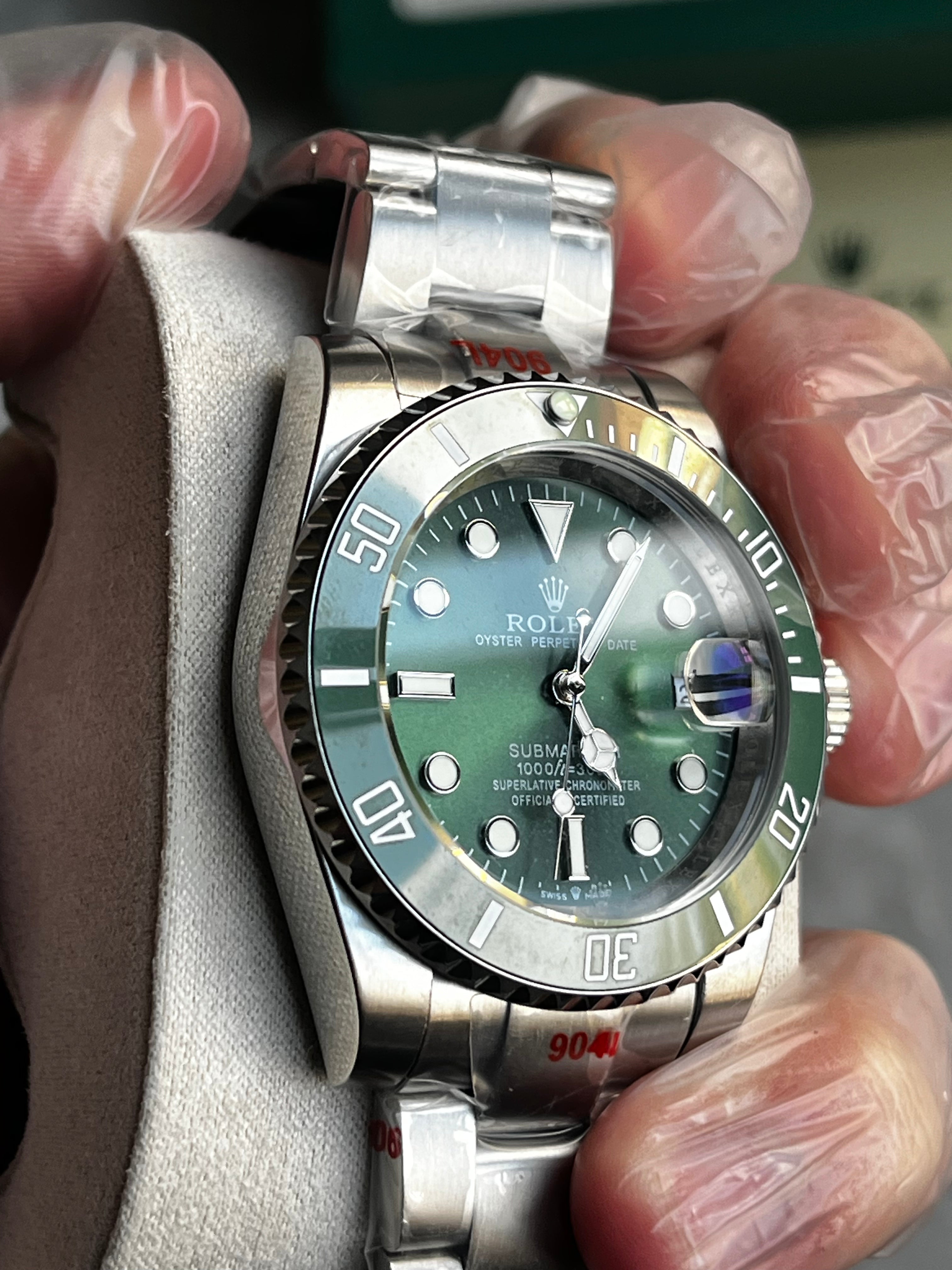 Rolex Hulk Sub Oyster Perpetual Date